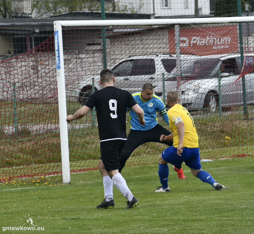 Dąb Bąkowo - Mikrus 7.5.22