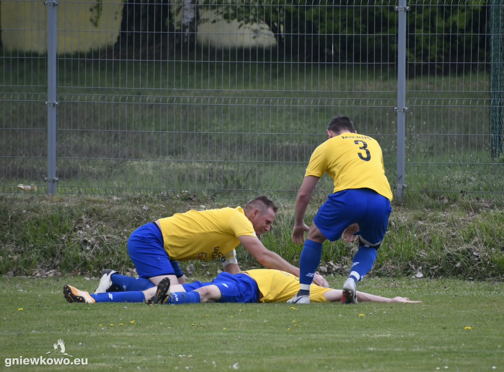 Dąb Bąkowo - Mikrus 7.5.22