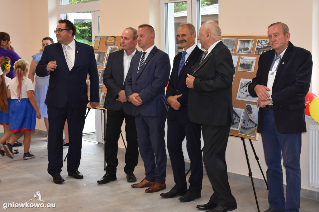 Uroczyste otwarcie świetlicy   w Szadłowicach