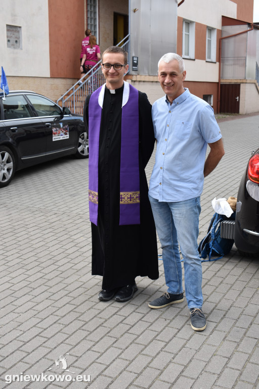 Pielgrzymka ruszyła z Gniewkowa do Częstochowy