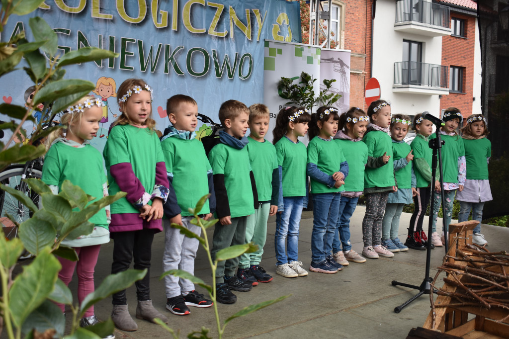 Festyn Ekologiczny na Rynku w Gniewkowie