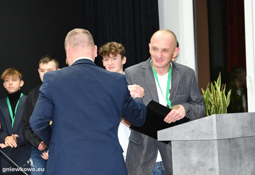 Wręczenie medali trampkarzom Unii