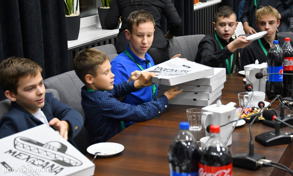 Wręczenie medali trampkarzom Unii
