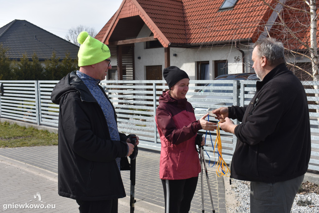 BIEG KOLOROWYCH SKARPETEK