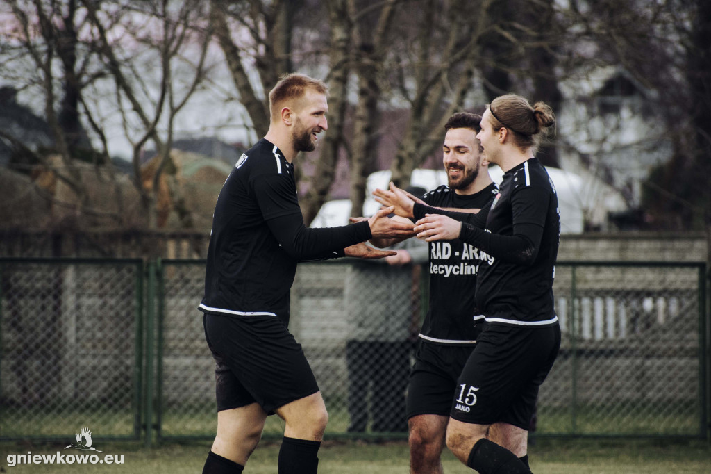 Sadownik Waganiec - Unia 25.3.23