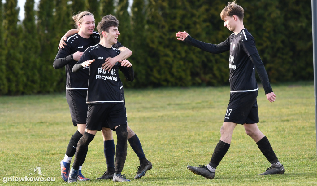 Sadownik Waganiec - Unia 25.3.23