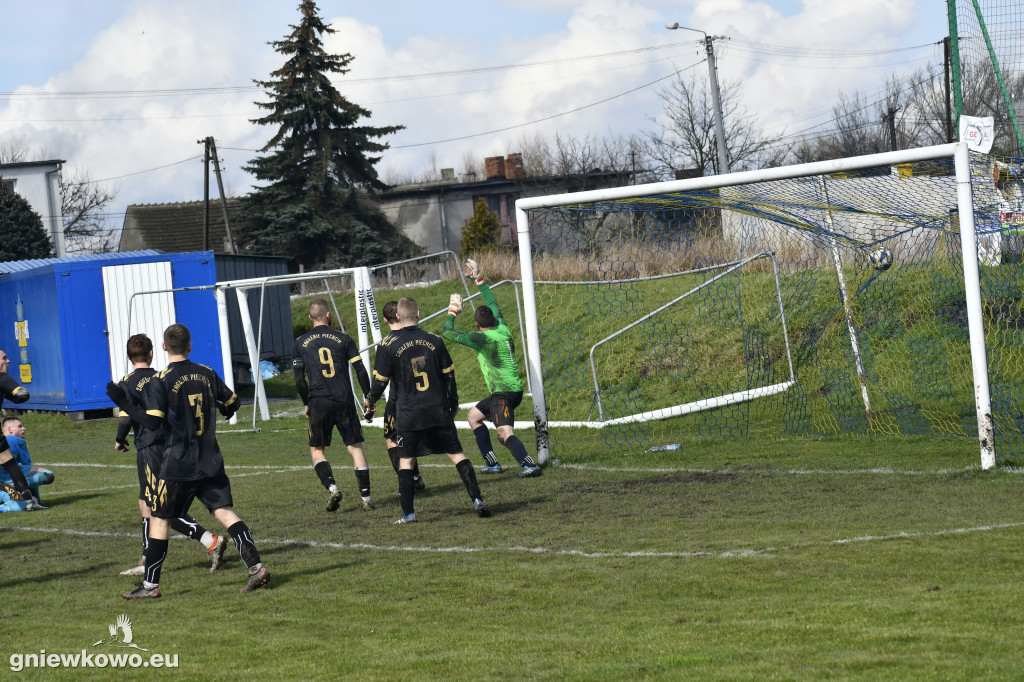 Mikrus - Zagłębie Piechcin 25.3.23