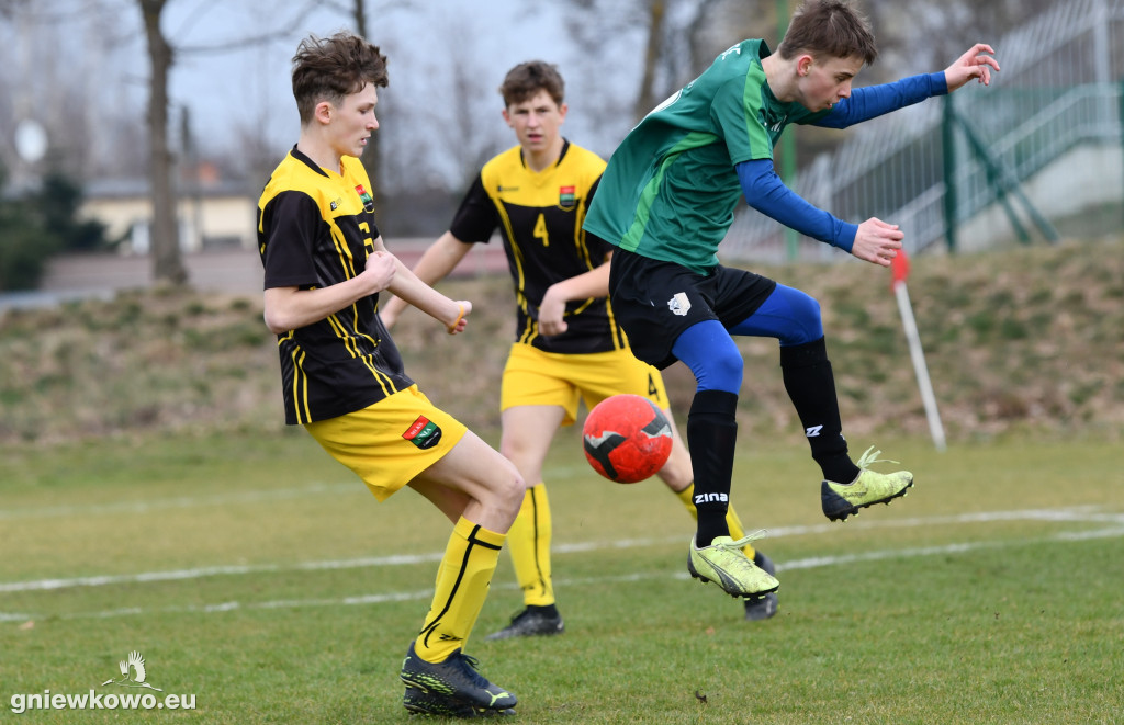 trampkarz Unia - Nasz Dom Racice 31.3.23