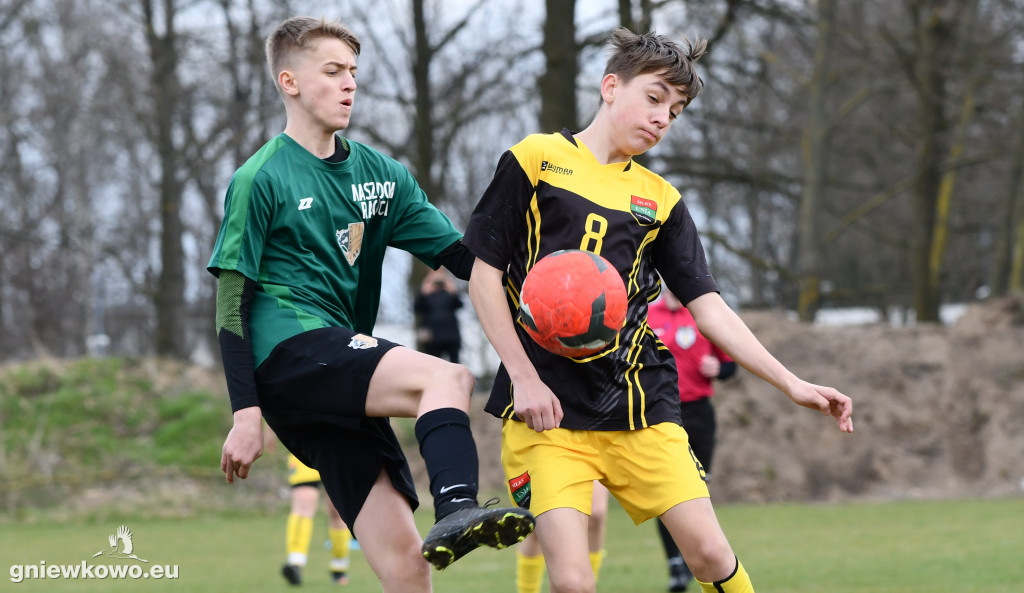 trampkarz Unia - Nasz Dom Racice 31.3.23