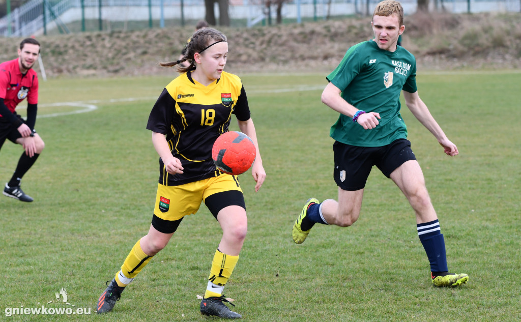 trampkarz Unia - Nasz Dom Racice 31.3.23