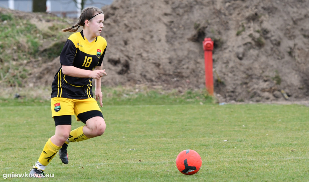 trampkarz Unia - Nasz Dom Racice 31.3.23