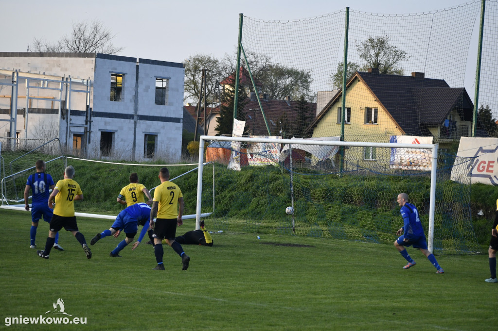 Mikrus - Pałuczanka Żnin 28.4.23