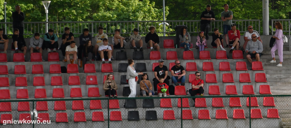 Unia II - Kolorowi Krusza Zamkowa 14.5.23