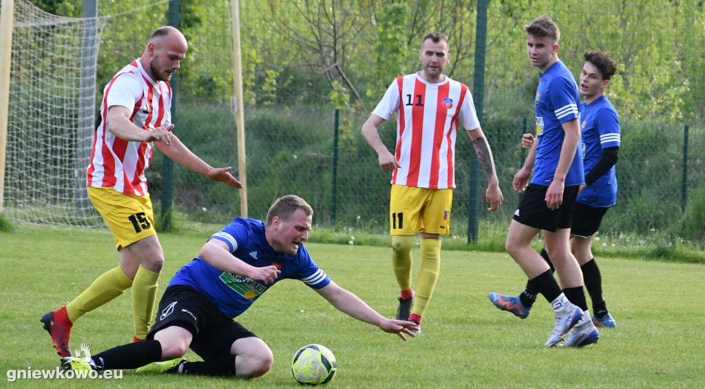 Unia II - Kolorowi Krusza Zamkowa 14.5.23