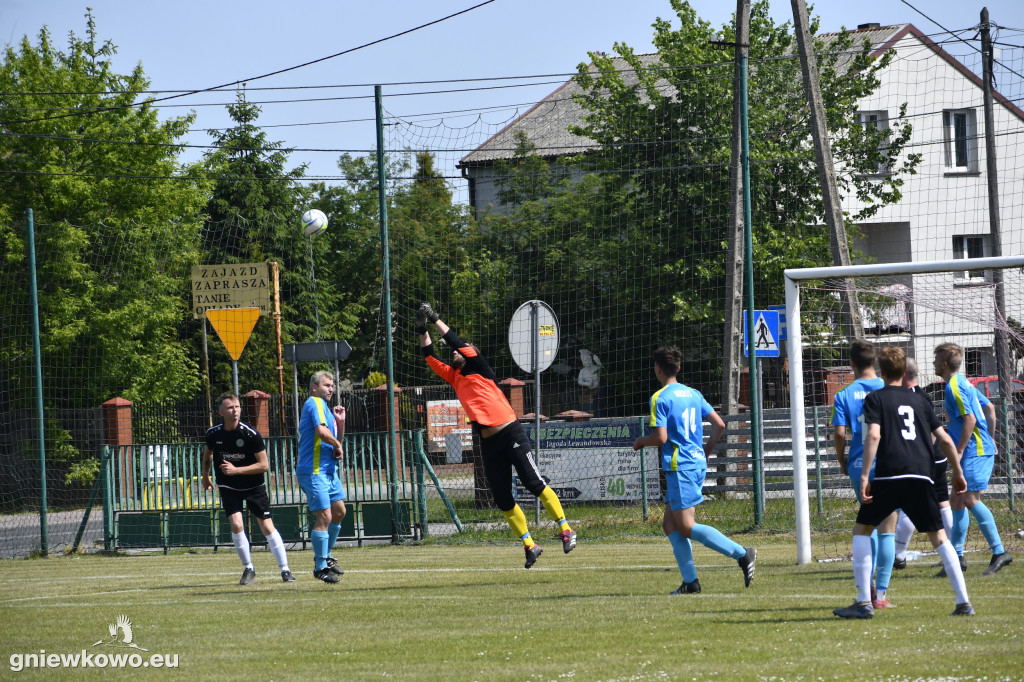 Dąb Bąkowo/Dąbrowa Biskupia - Mikrus 27.5.23