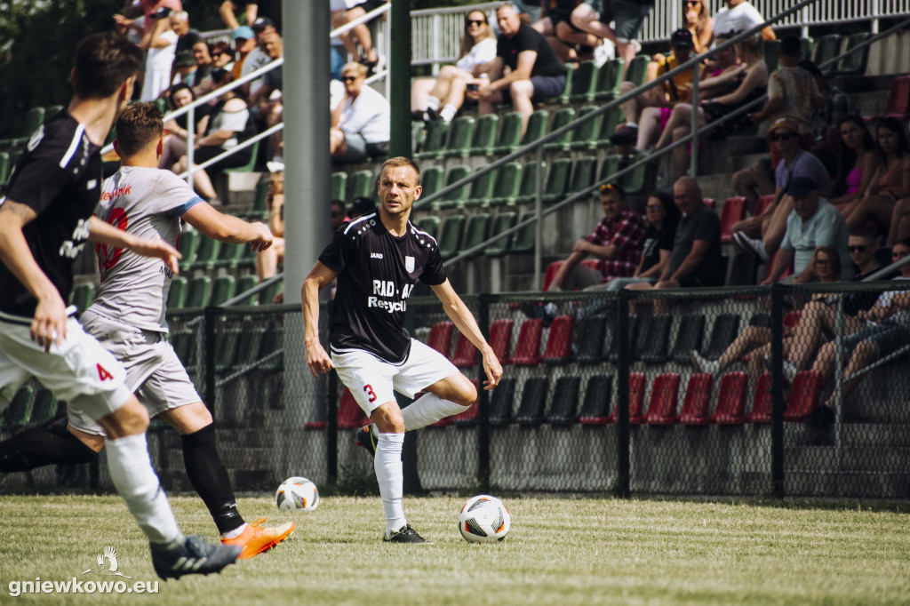 Unia - Zootechnik Kołuda Wlk 8.6.23 (Daria Stec)