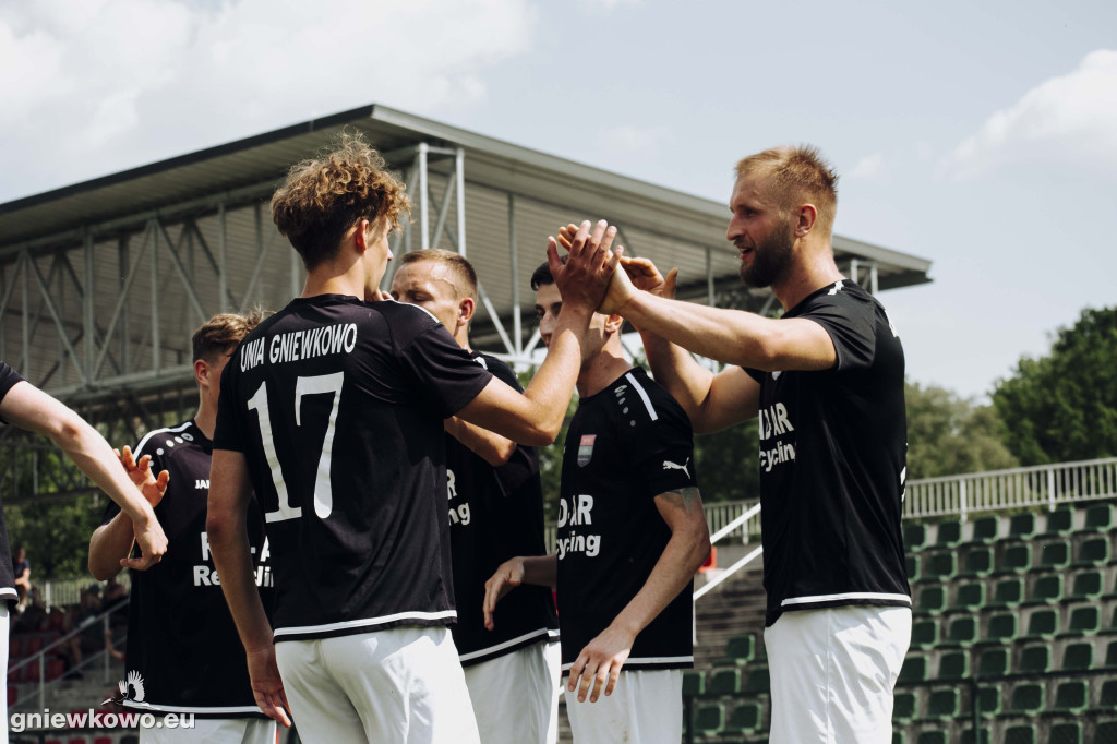 Unia - Zootechnik Kołuda Wlk 8.6.23 (Daria Stec)