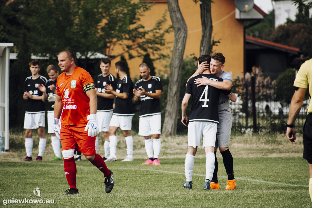 Unia - Zootechnik Kołuda Wlk 8.6.23 (Daria Stec)