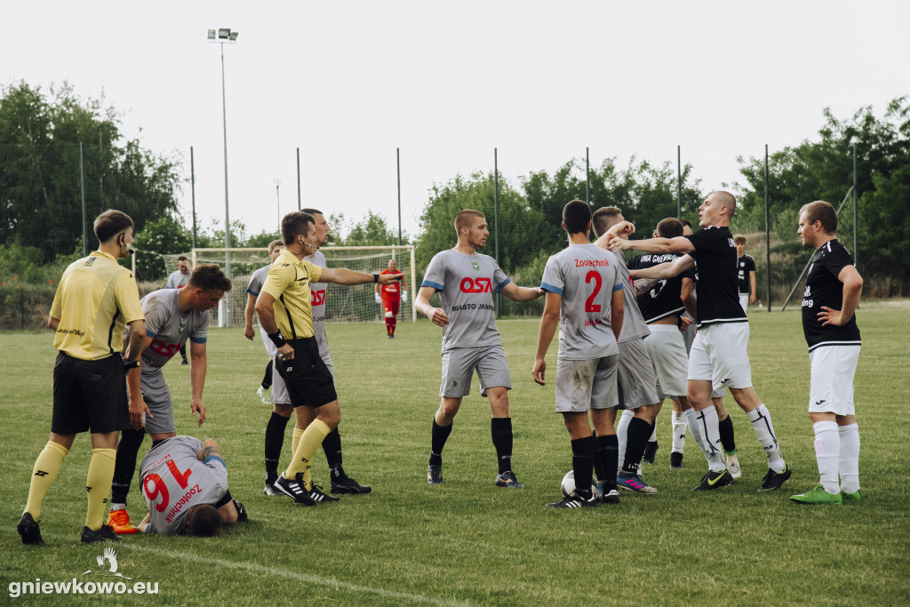 Unia - Zootechnik Kołuda Wlk 8.6.23 (Daria Stec)