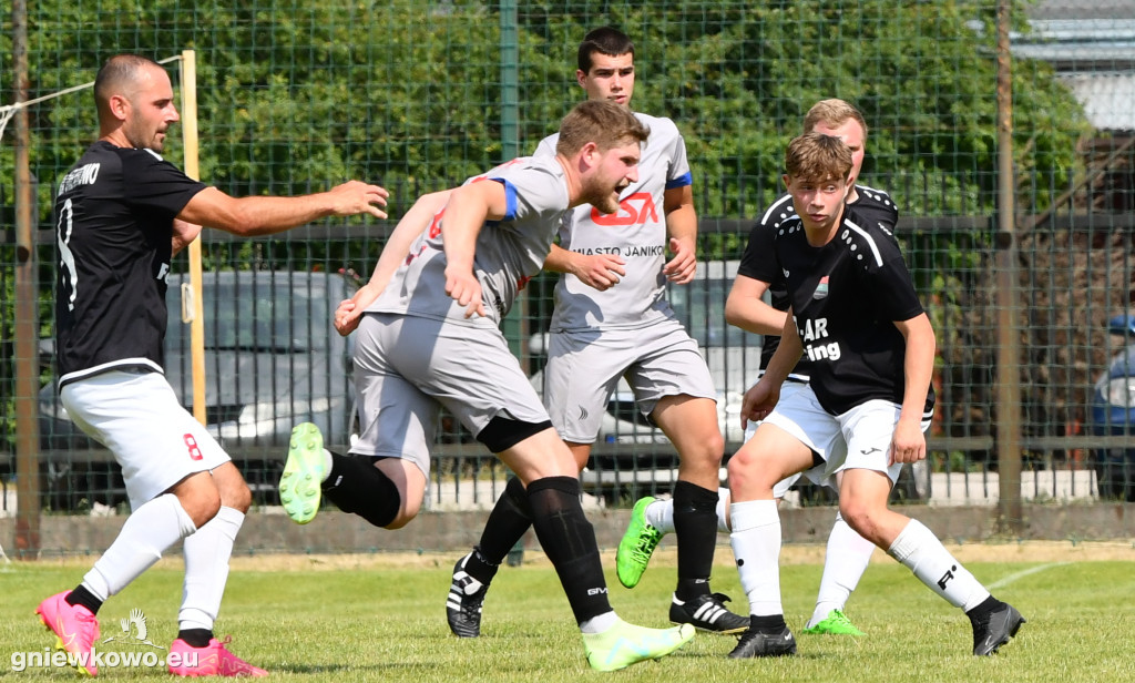 Unia - Zootechnik Kołuda Wlk 8.6.23 (Anna Majer)