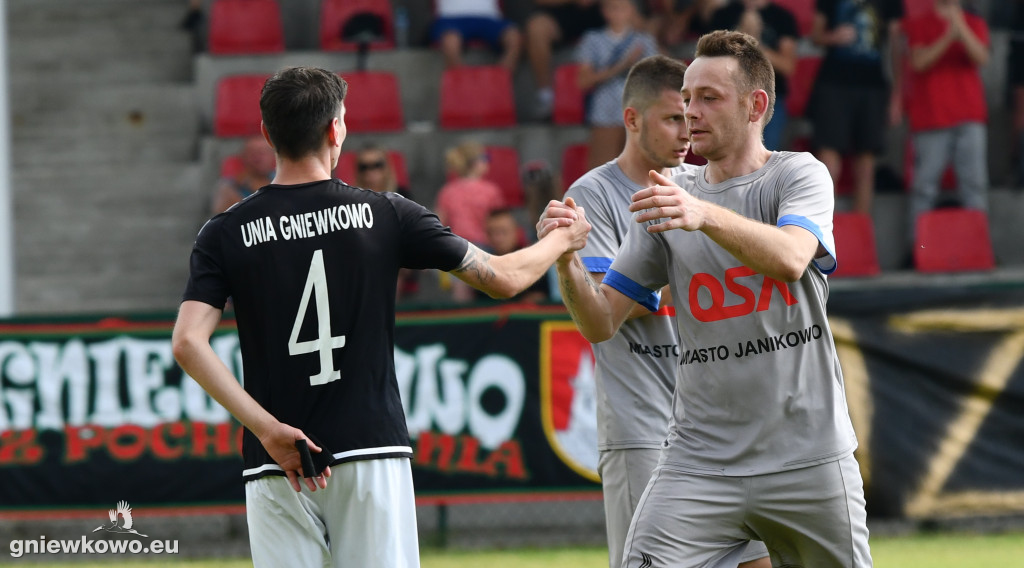 Unia - Zootechnik Kołuda Wlk 8.6.23 (Anna Majer)