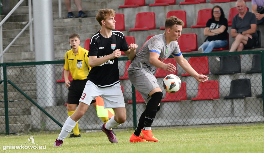 Unia - Zootechnik Kołuda Wlk 8.6.23 (Anna Majer)