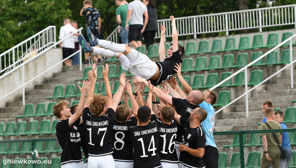 Unia - Zootechnik Kołuda Wlk 8.6.23 (Anna Majer)