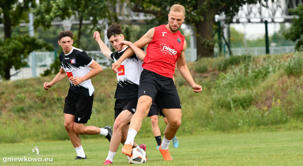 sparing Unia - Polonia Golina