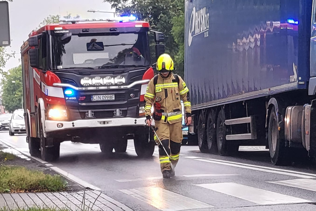 Niebezpieczna substancja na DK15