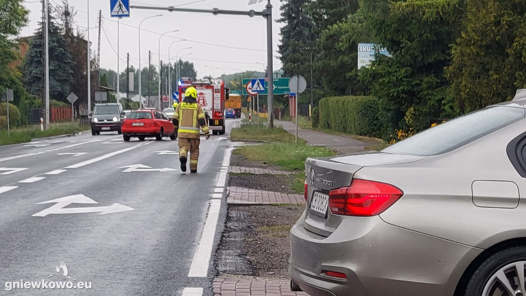 Niebezpieczna substancja na DK15