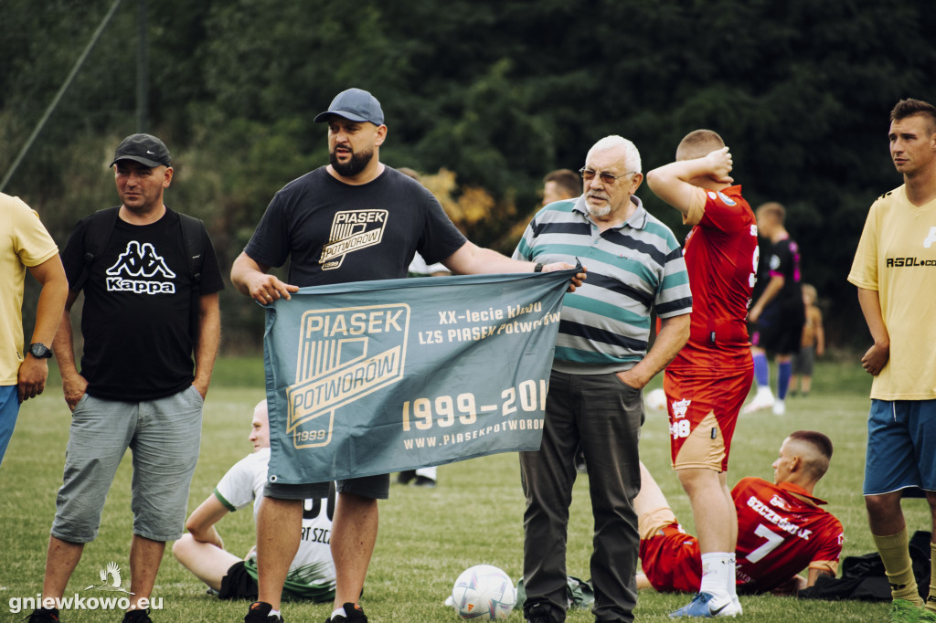 MŚ w Udawaniu Gry w Piłkę #PADAKA2023