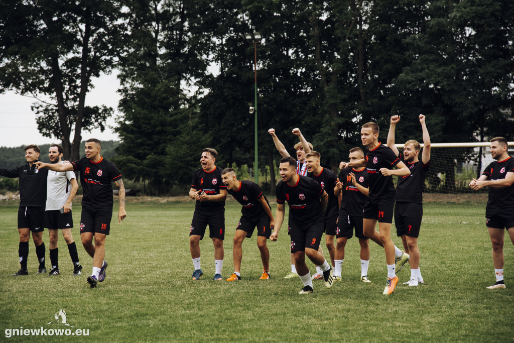 MŚ w Udawaniu Gry w Piłkę #PADAKA2023