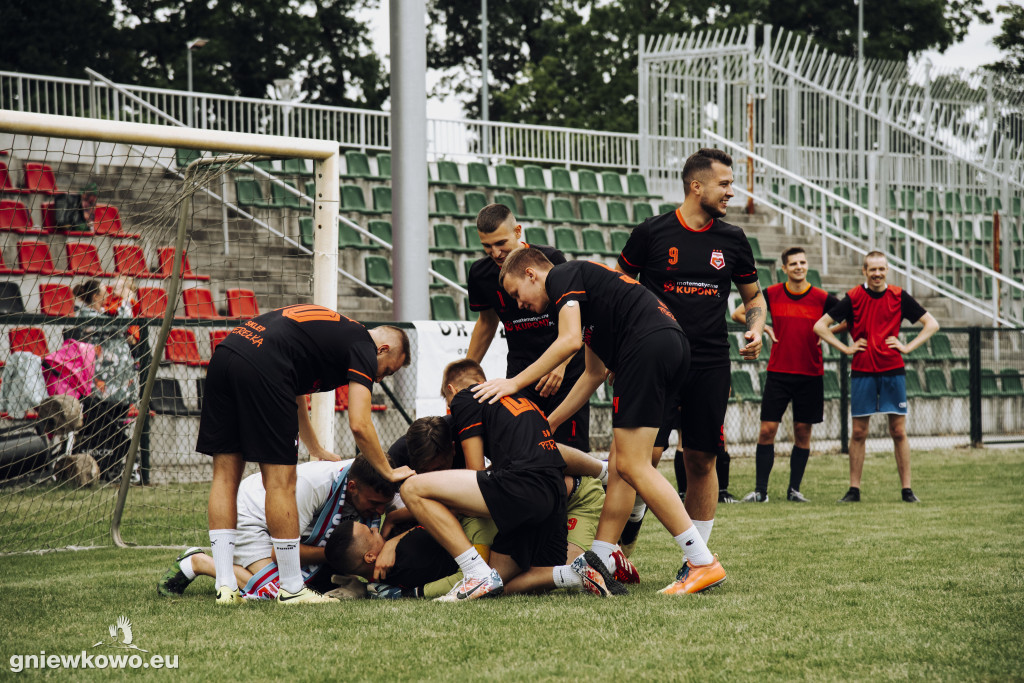 MŚ w Udawaniu Gry w Piłkę #PADAKA2023