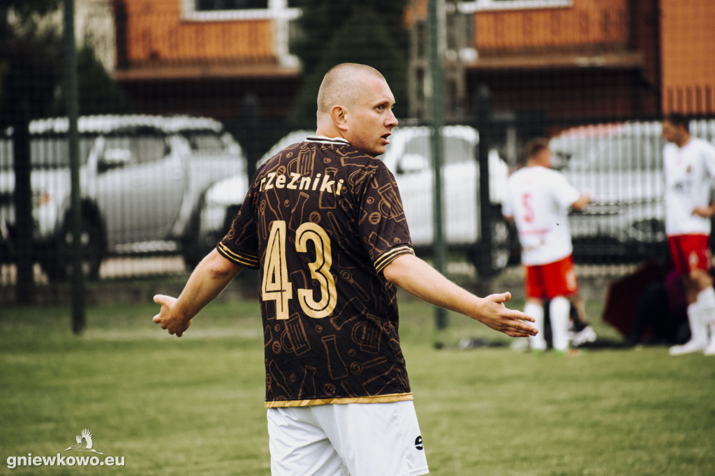 MŚ w Udawaniu Gry w Piłkę #PADAKA2023