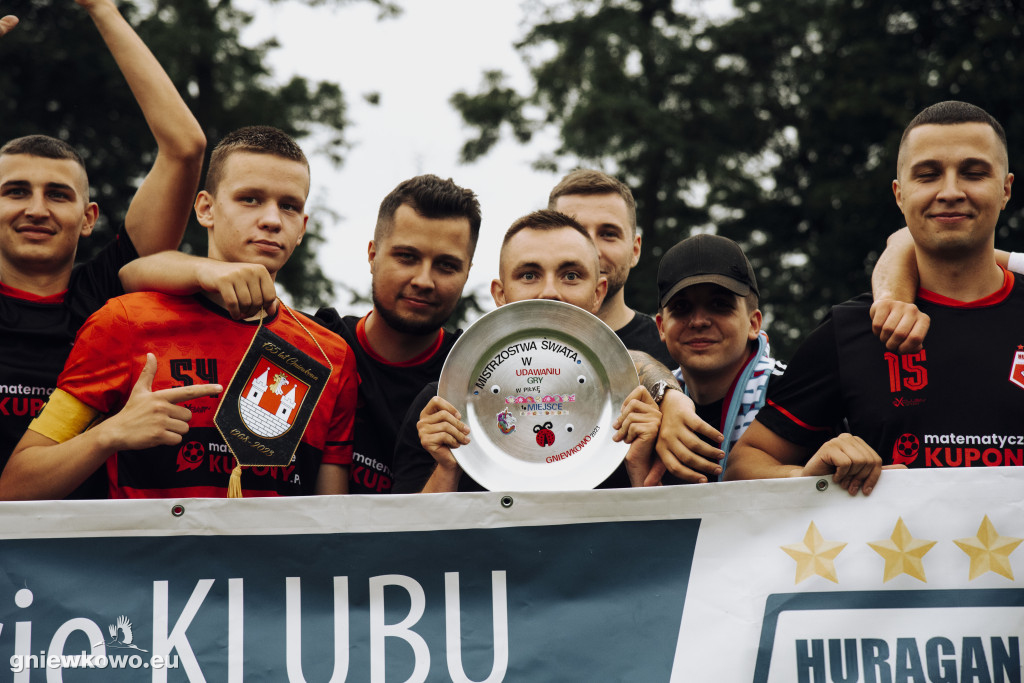 MŚ w Udawaniu Gry w Piłkę #PADAKA2023