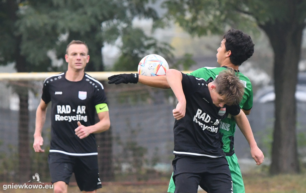 Unia - Sadownik Waganiec 21.10.23
