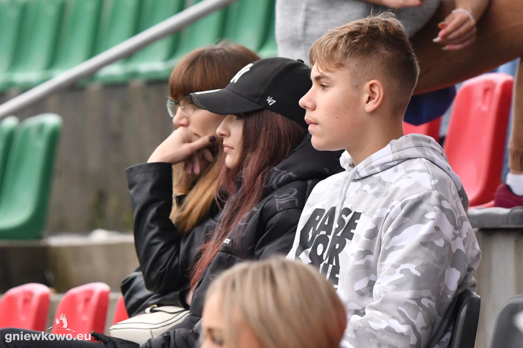 Unia - Sadownik Waganiec 21.10.23