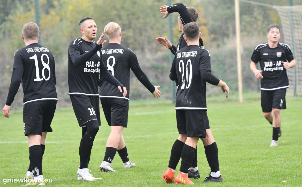 Unia - Sadownik Waganiec 21.10.23