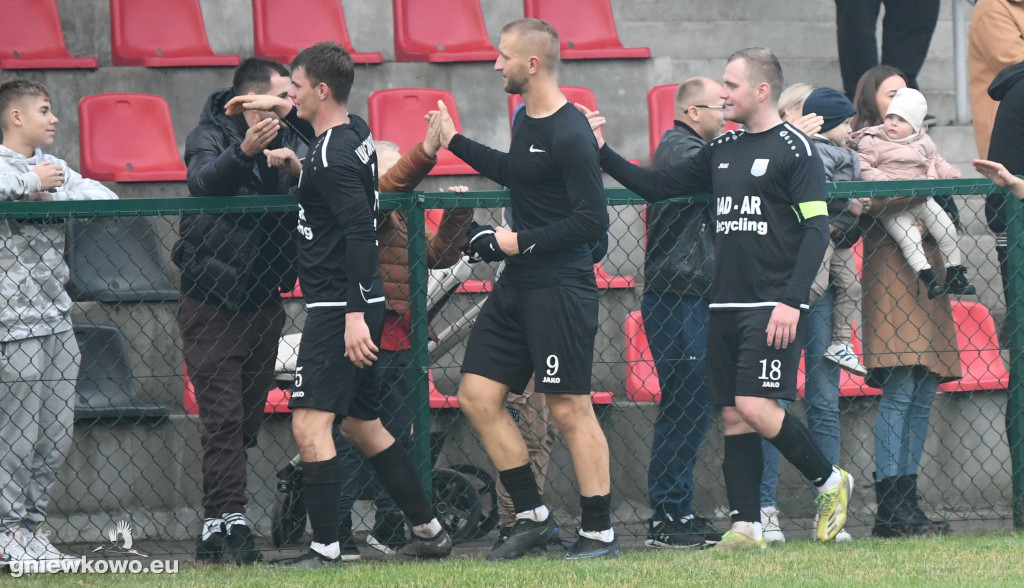 Unia - Sadownik Waganiec 21.10.23