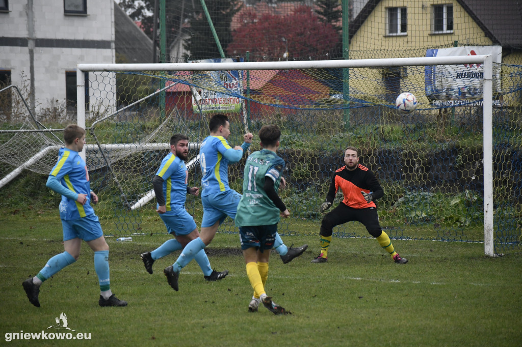 Mikrus - Piast Złotniki Kujawskie 28.10.23