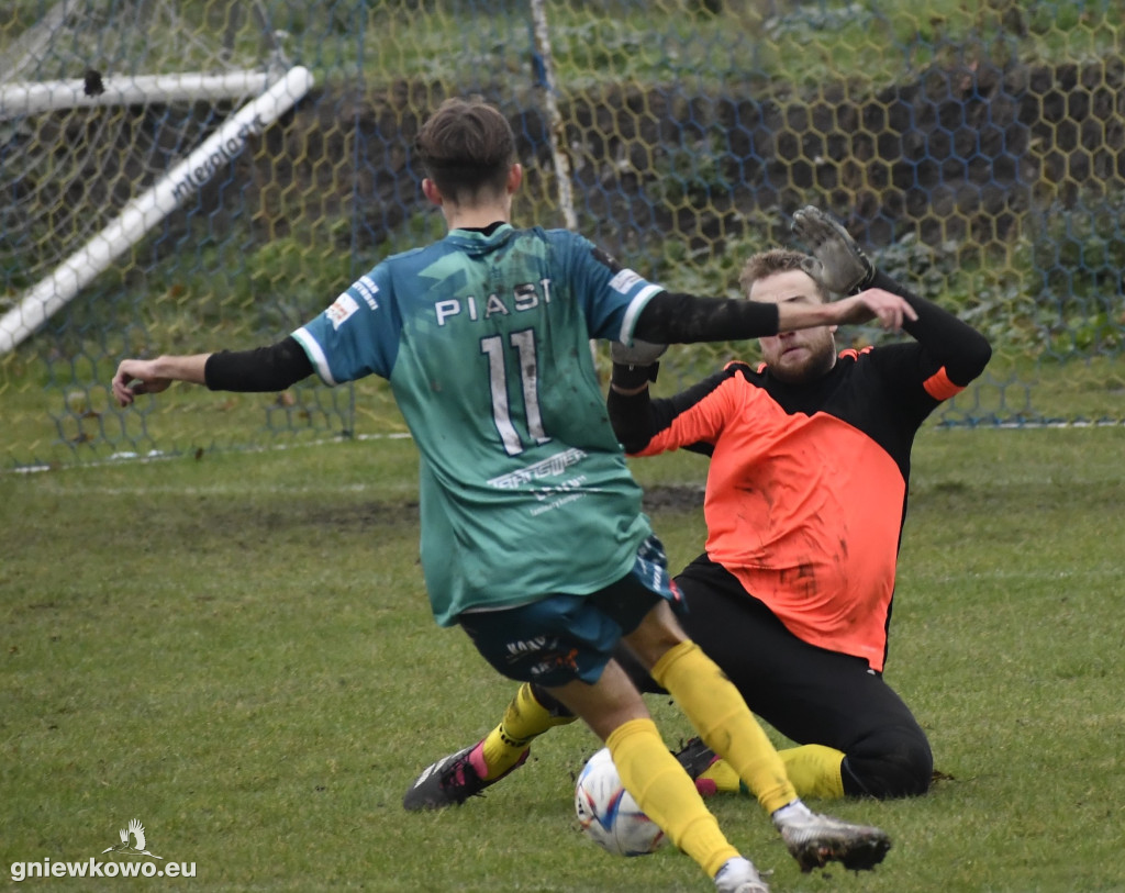 Mikrus - Piast Złotniki Kujawskie 28.10.23
