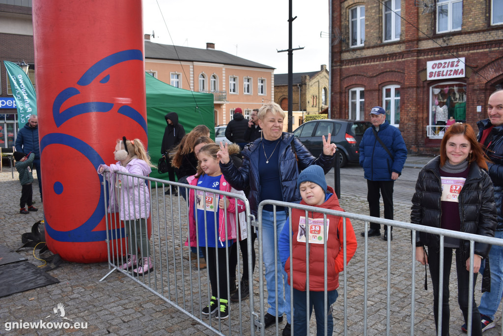 XXIX Bieg im. Rodziny Milewskich w Gniewkowie cz. 1