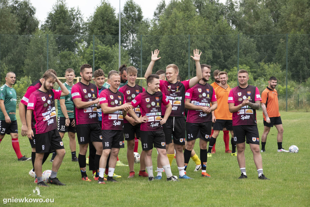Mistrzostwa Świata w Udawaniu Gry w Piłkę 13.7.24