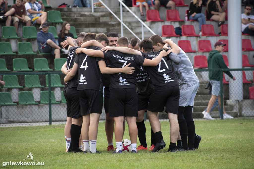 Mistrzostwa Świata w Udawaniu Gry w Piłkę 13.7.24