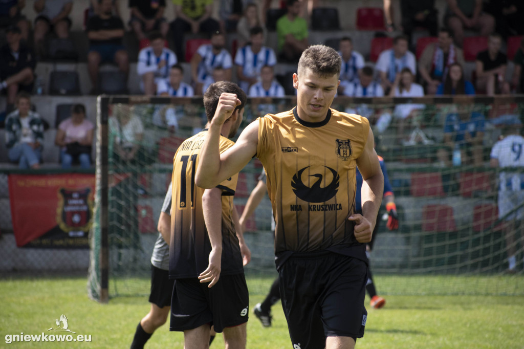 Mistrzostwa Świata w Udawaniu Gry w Piłkę 13.7.24