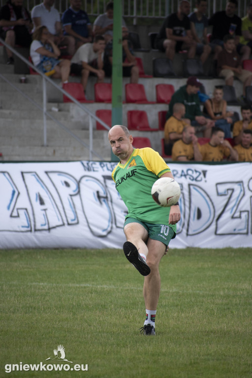 Mistrzostwa Świata w Udawaniu Gry w Piłkę 13.7.24