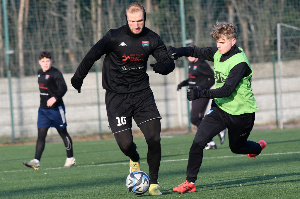 sparing Zawisza III Bydgoszcz – Unia 8.2.25