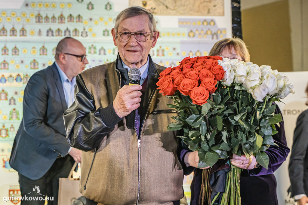 Profesor Norman Davies w Gniewkowie