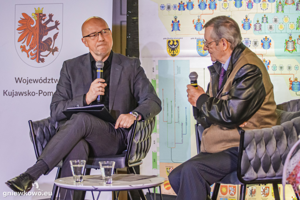Profesor Norman Davies w Gniewkowie