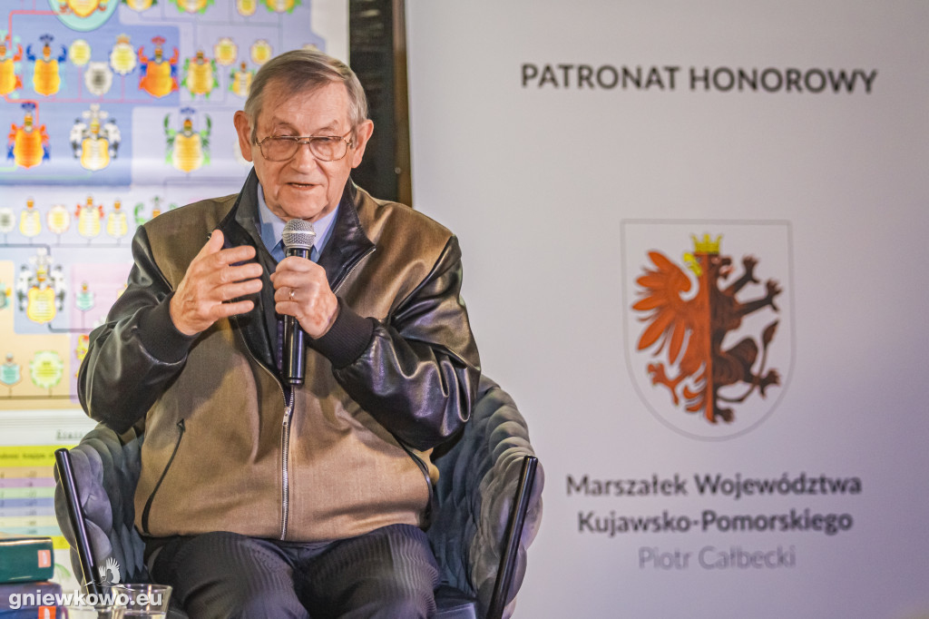 Profesor Norman Davies w Gniewkowie